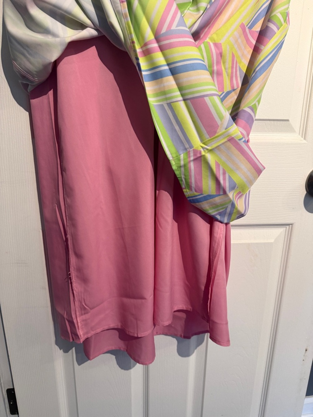Sleeveless Pastel Stripe Collared Dress - Picture 4 of 4